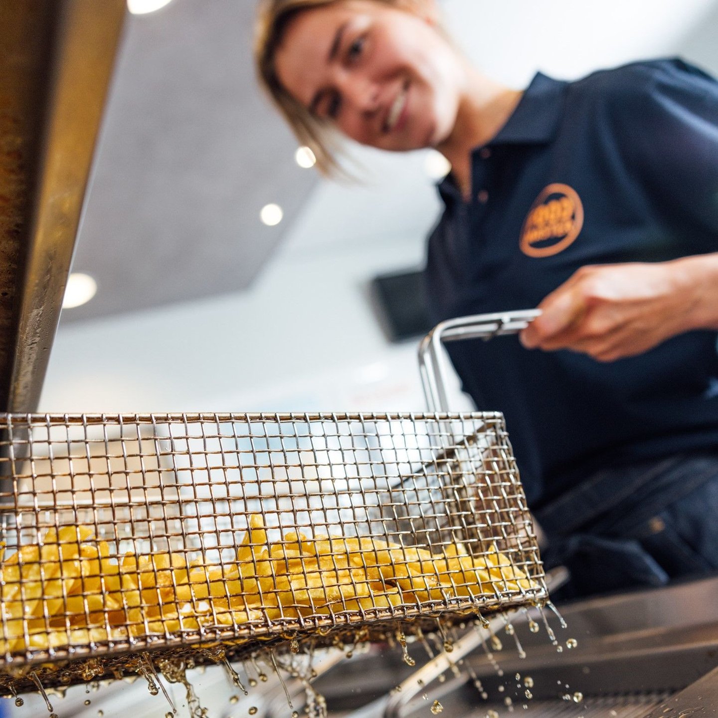 Kom werken in de horeca. Ga aan de slag als allround cafetariamedewerker bij Foodmaster Westerbork. Zowel parttime als fulltime functies beschikbaar.